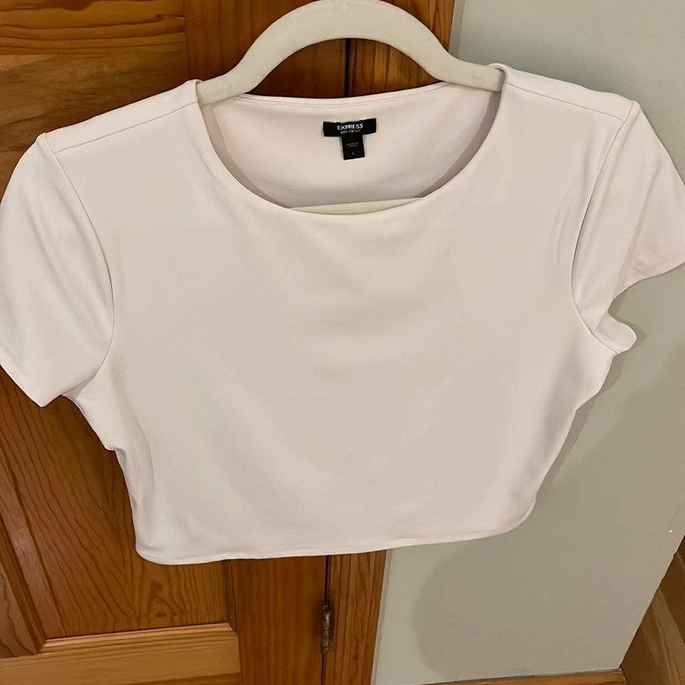 beige top